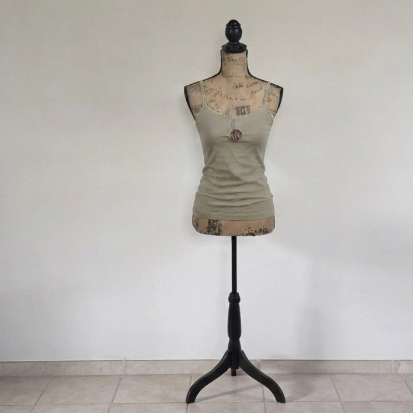 Débardeur femme taille 34/36 très bon état